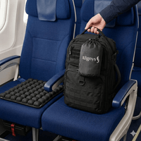 Thumbnail for Coussin coccyx AlignRest sur siège avion avec sac de transport compact, idéal pour longs trajets et confort assis prolongé